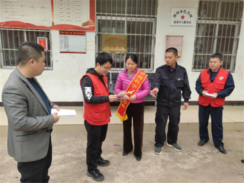 广西上思县:开展宗教政策和反邪知识宣传“四进”活动738 广西上思县:开展宗教政策和反邪知识宣传“四进”活动738